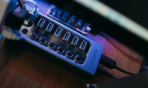 USB Hub Compact, Perangkat Kecil yang Bikin Meja Kerja Lebih Rapi