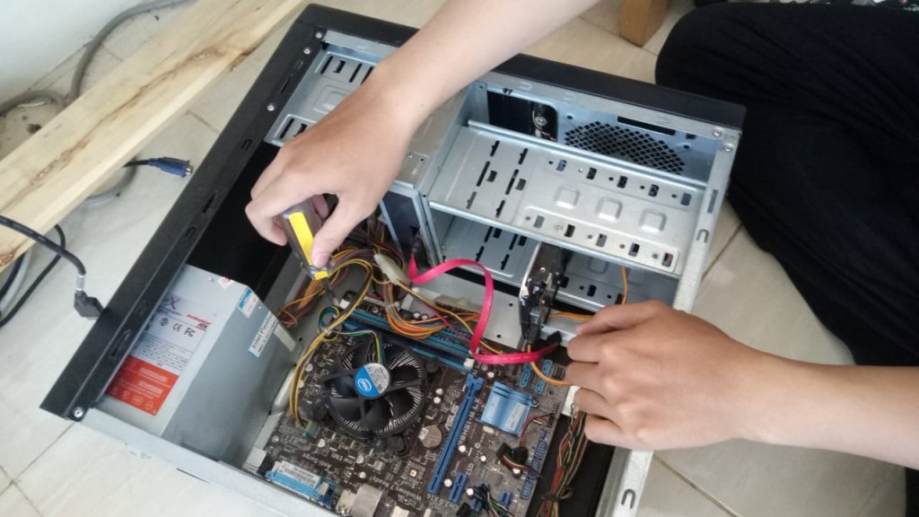 Servis Komputer yang Tepat, Dari Pemeriksaan Awal sampai Perangkat Kembali Normal